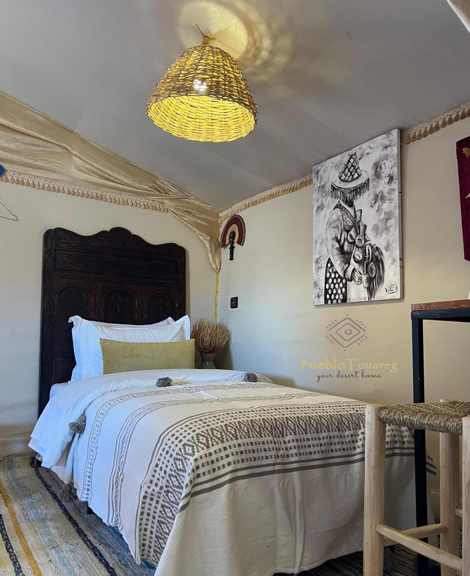 Pueblo Touareg - Private Tents เมอร์ซูกา ภายนอก รูปภาพ