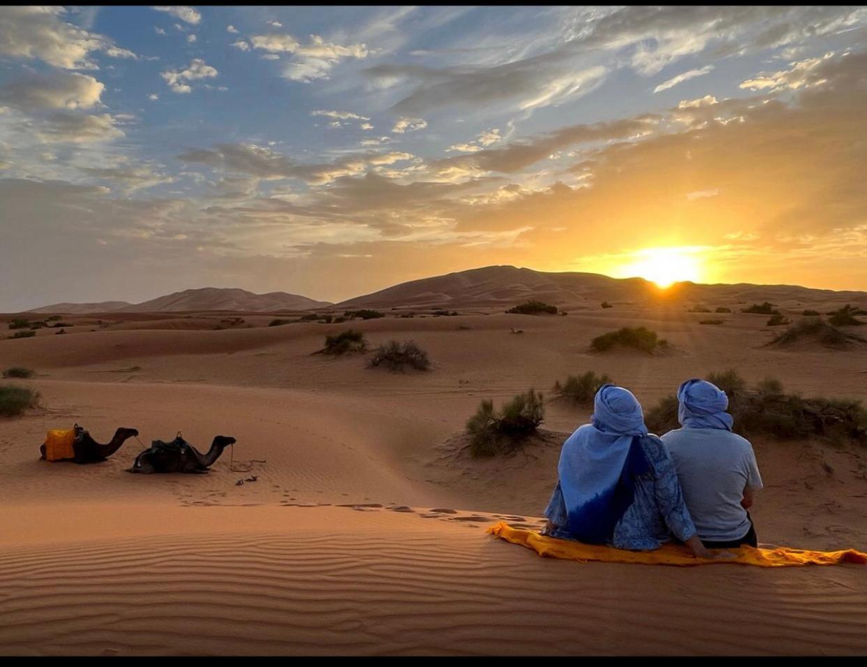 Pueblo Touareg - Private Tents เมอร์ซูกา ภายนอก รูปภาพ