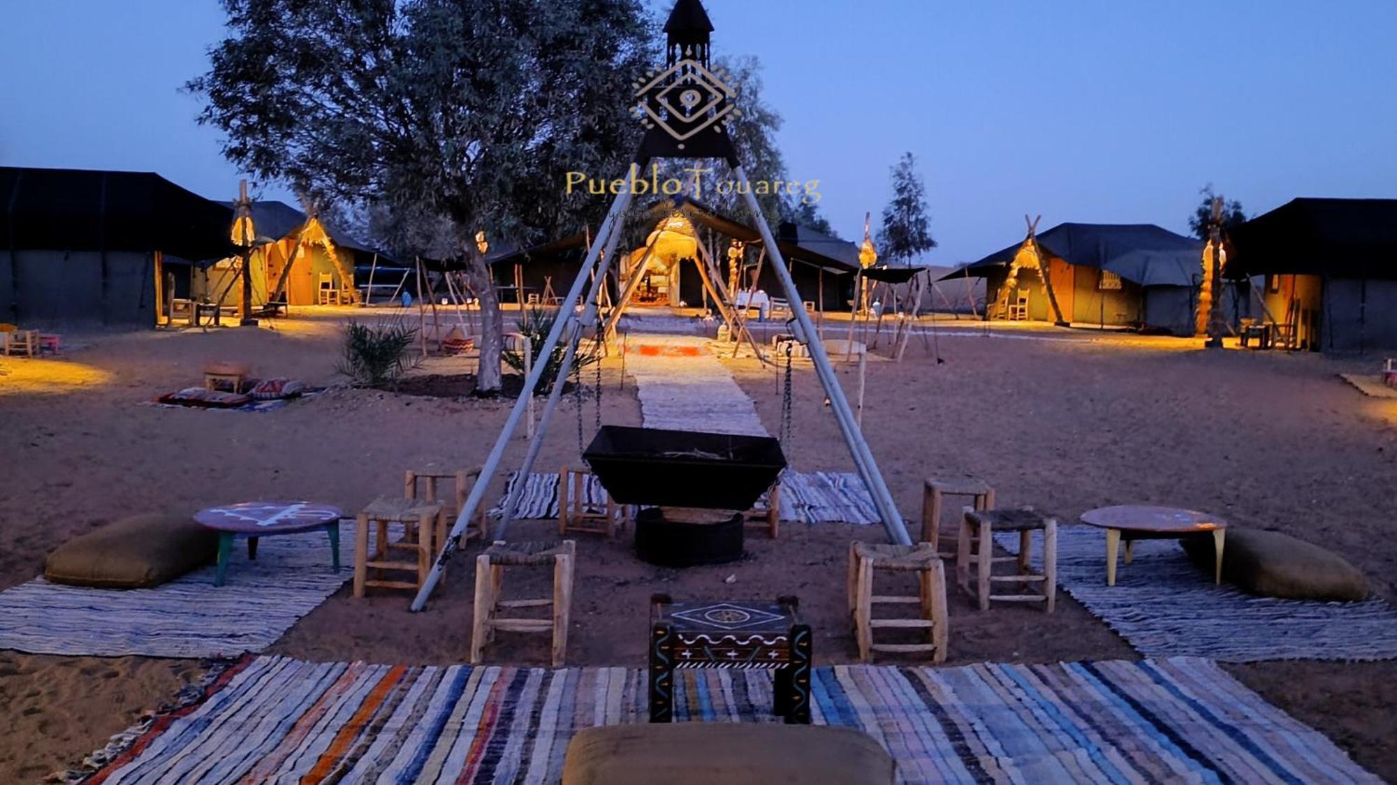 Pueblo Touareg - Private Tents เมอร์ซูกา ภายนอก รูปภาพ