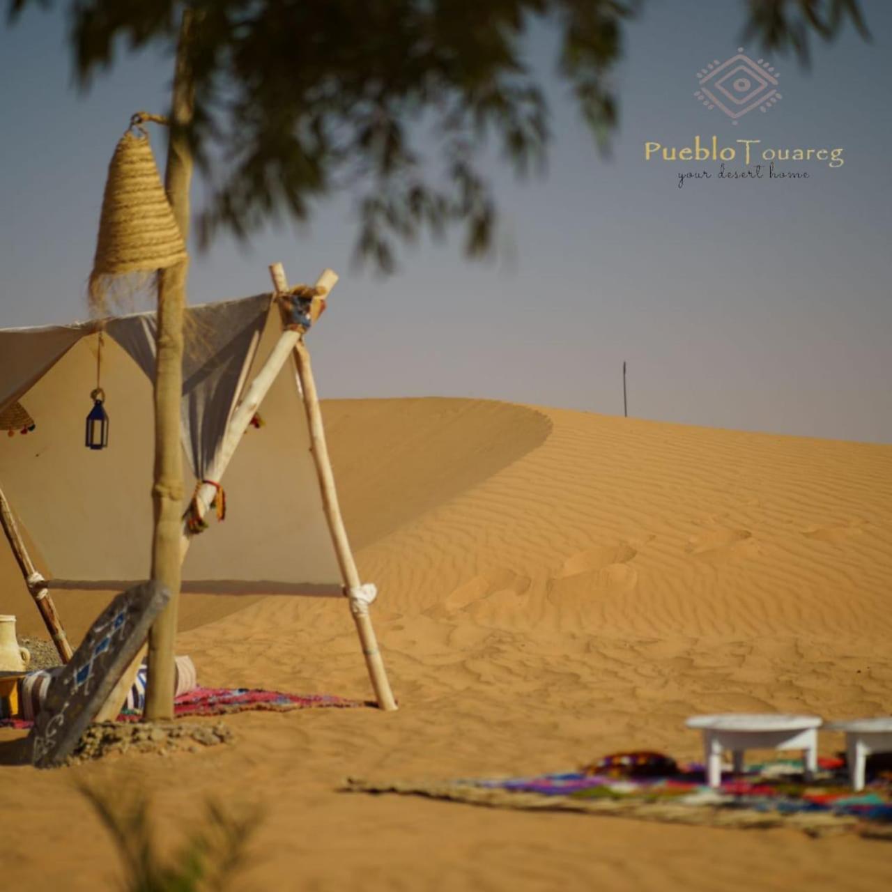 Pueblo Touareg - Private Tents เมอร์ซูกา ภายนอก รูปภาพ