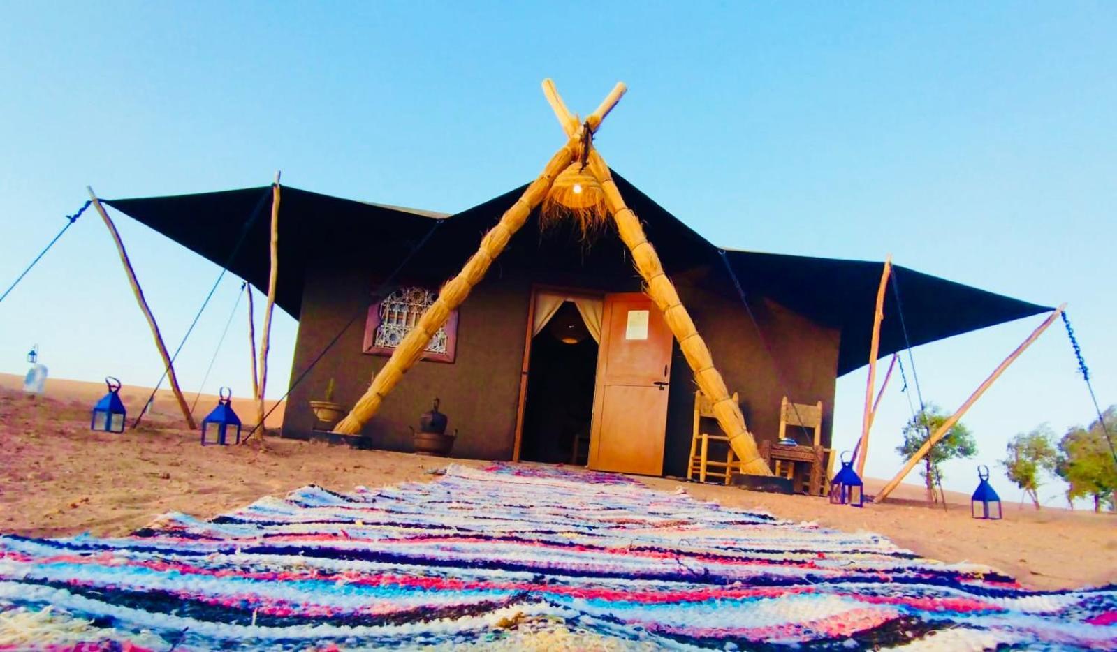 Pueblo Touareg - Private Tents เมอร์ซูกา ภายนอก รูปภาพ